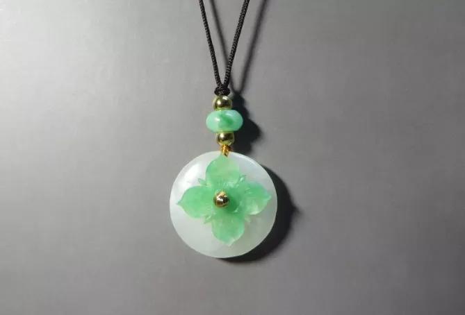 旅游景区的翡翠能不能买？进来告诉你