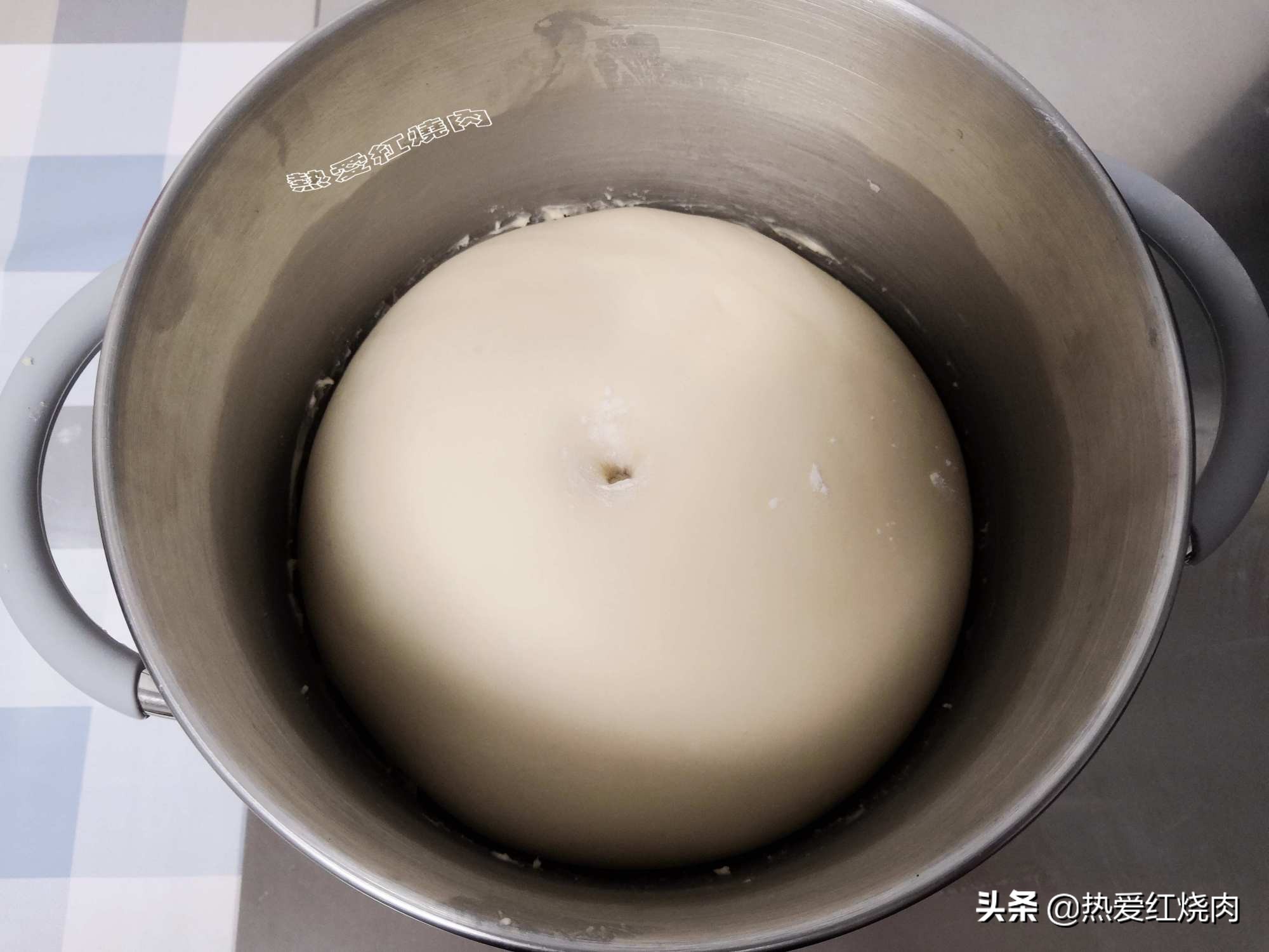 吃起来有韧劲的肉松面包,吃一口就忘不掉的肉松面包