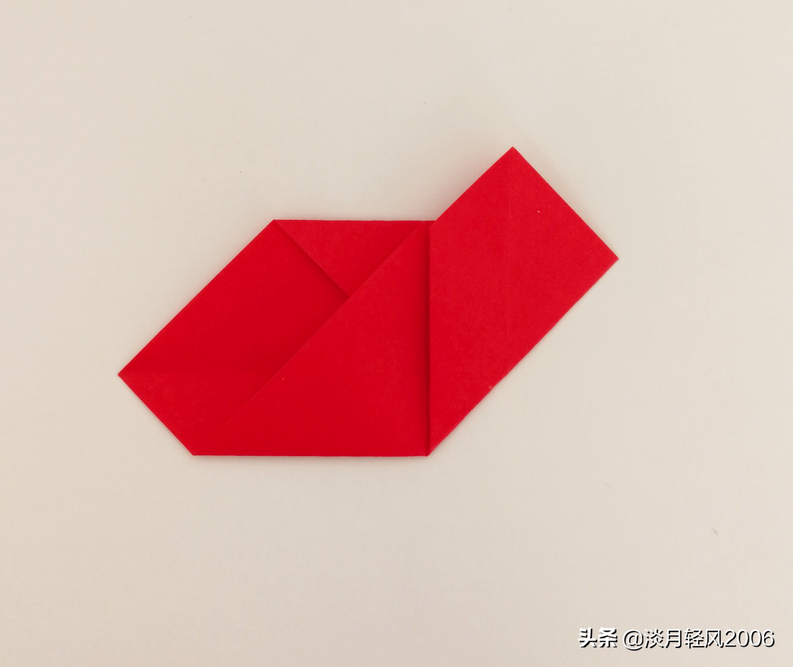 纸折爱心最简单方法儿童,幼儿手工纸折爱心