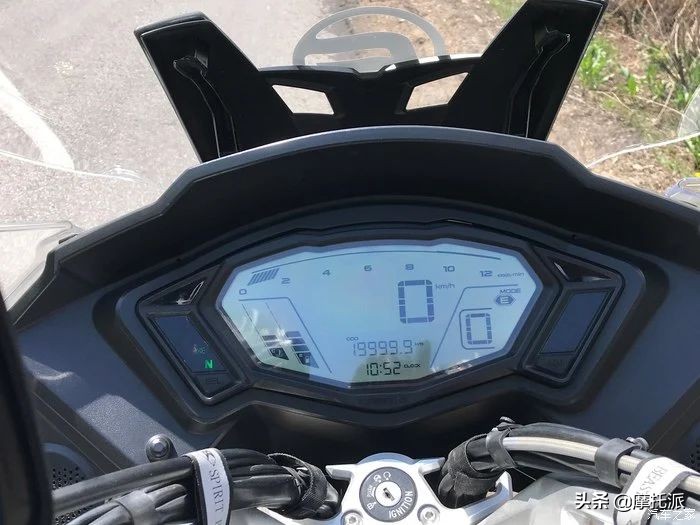 春风650tr-g新车落地价多少钱,春风650tr-g摩旅老款改新款