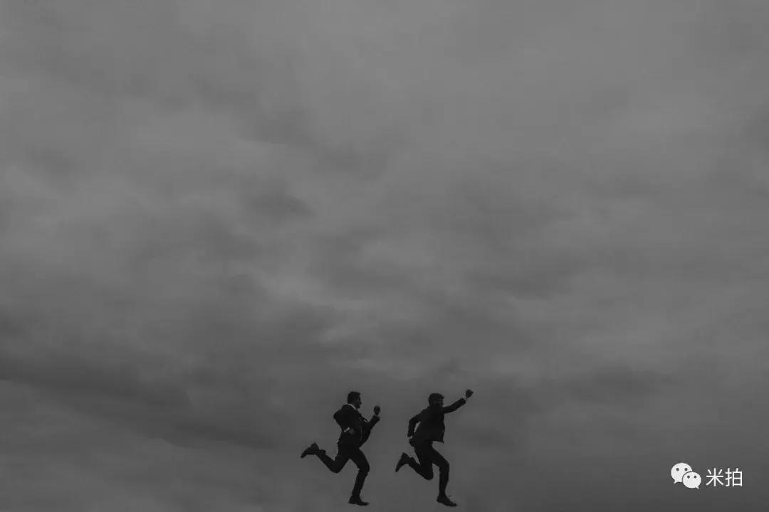 2018年最漂亮的缎面婚纱图片,十大婚纱摄影排行图片欣赏