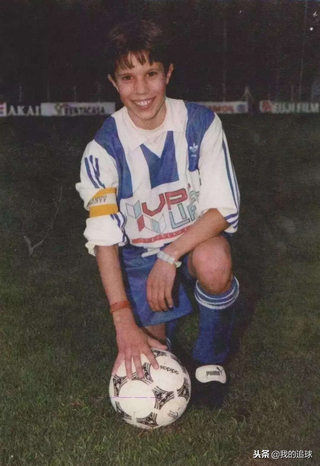 范佩西上演飞翔的荷兰人,范佩西感人视频