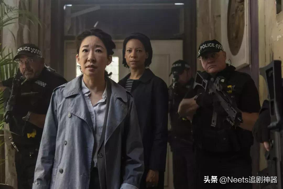 豆瓣9.3，这对姬情四射的女人好凶好美……