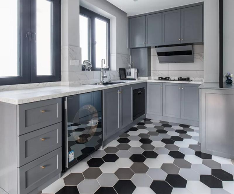 折叠式餐桌效果图小户型,小户型开放式厨房折叠隐藏餐桌