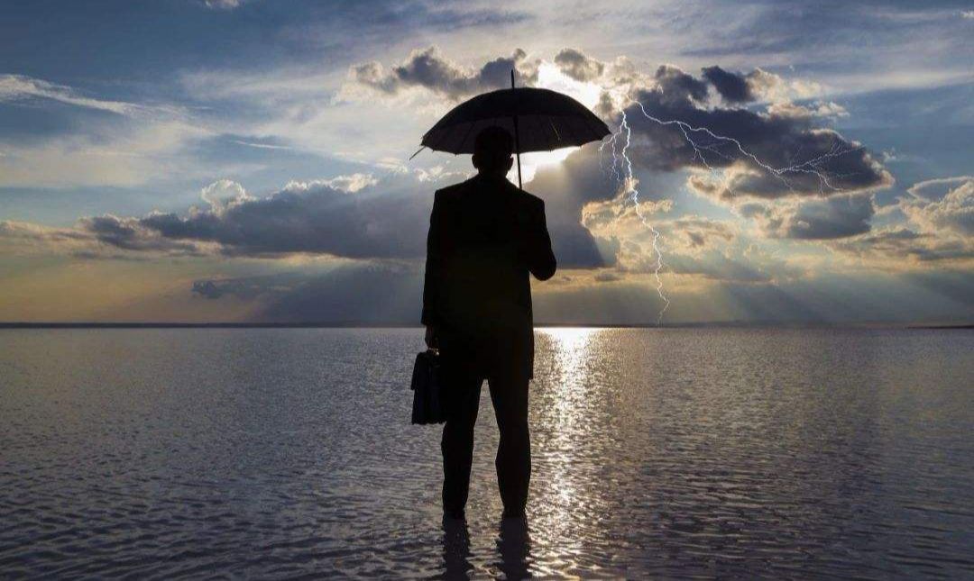 2019中国大陆首富,首富死亡事件