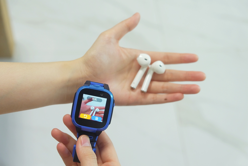 小寻电话手表x3和小米米兔4c对比,小寻x3s和小寻y2哪个值得买