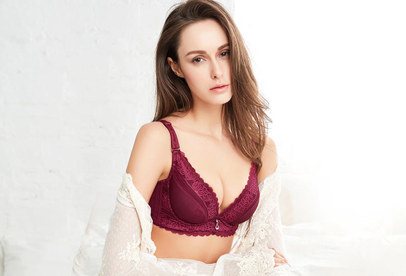 大胸妹专属内衣店，拒绝大妈look