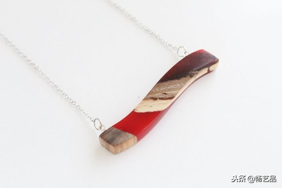 如何用水晶滴胶自制项链,手工滴胶项链教程