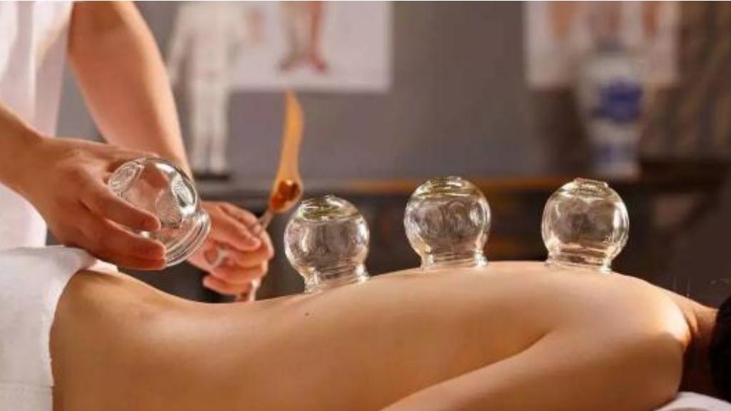 拔罐好吗对身体有伤害吗,拔罐好不好图片