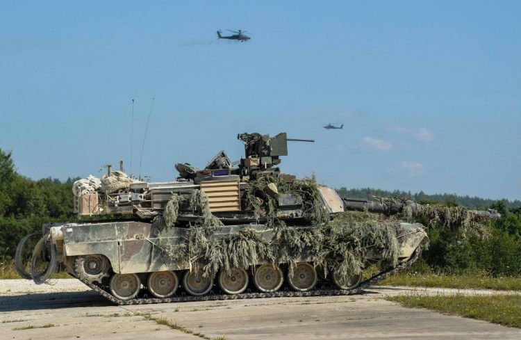 “假”元首生前竟被这类人崇拜，皆因欧洲对美俄极度不满