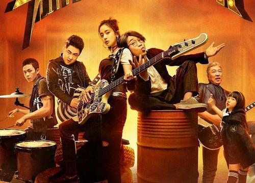 大鹏年轻时候的样子,大鹏演的屌丝红遍大江南北