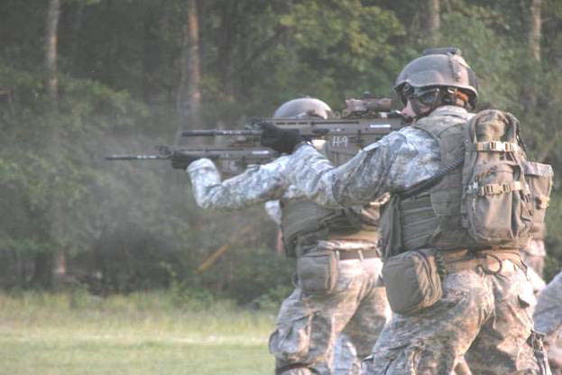 美军的突击步枪有哪些,美军突击步枪有哪些