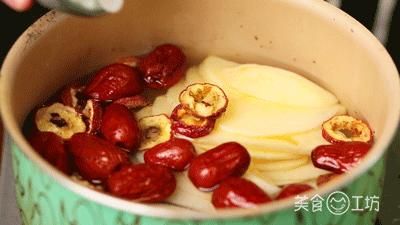 苹果山楂炖肉,孩子消食苹果山楂煮水