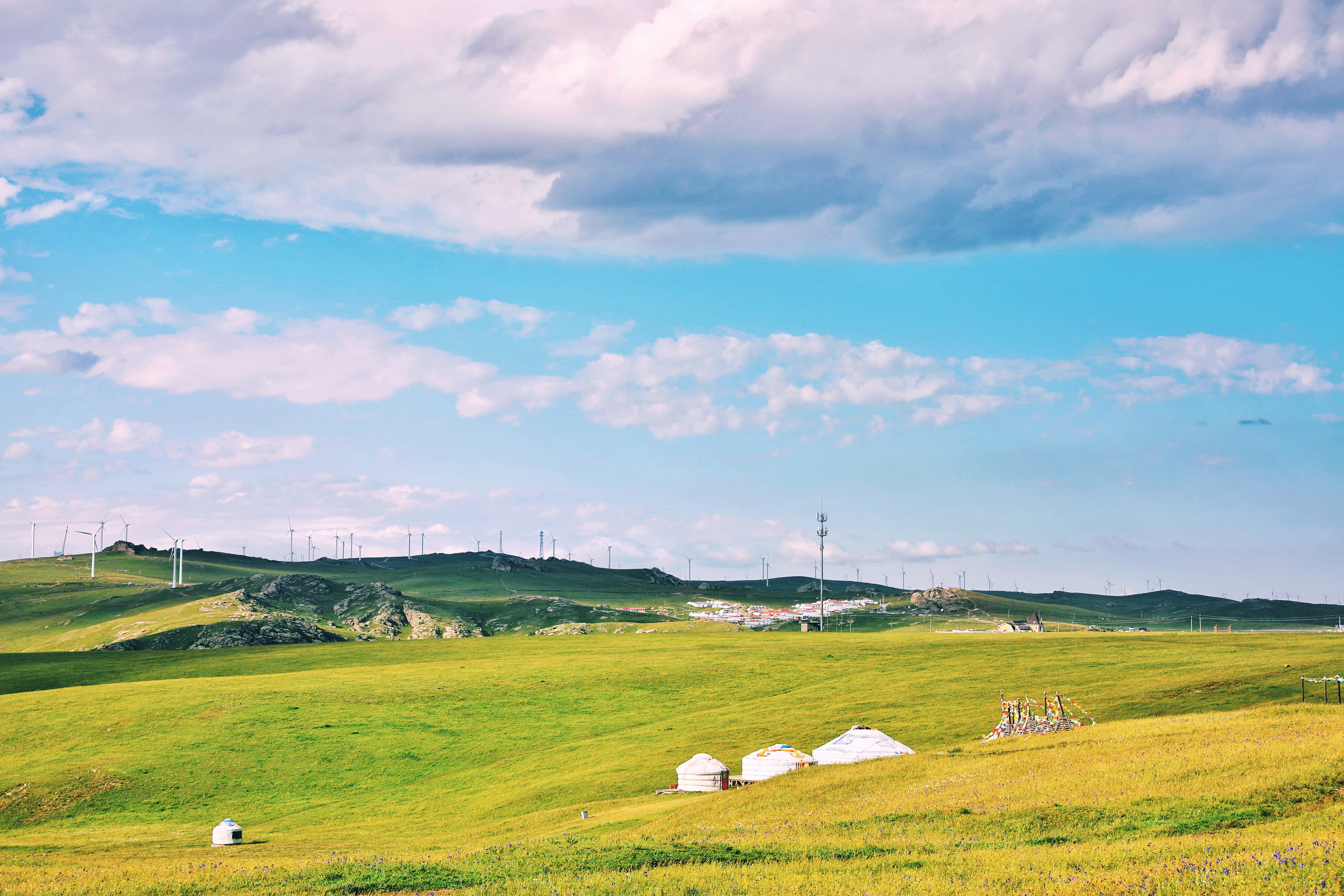 辉腾锡勒黄花沟草原自驾游,辉腾锡勒草原黄花沟旅游攻略