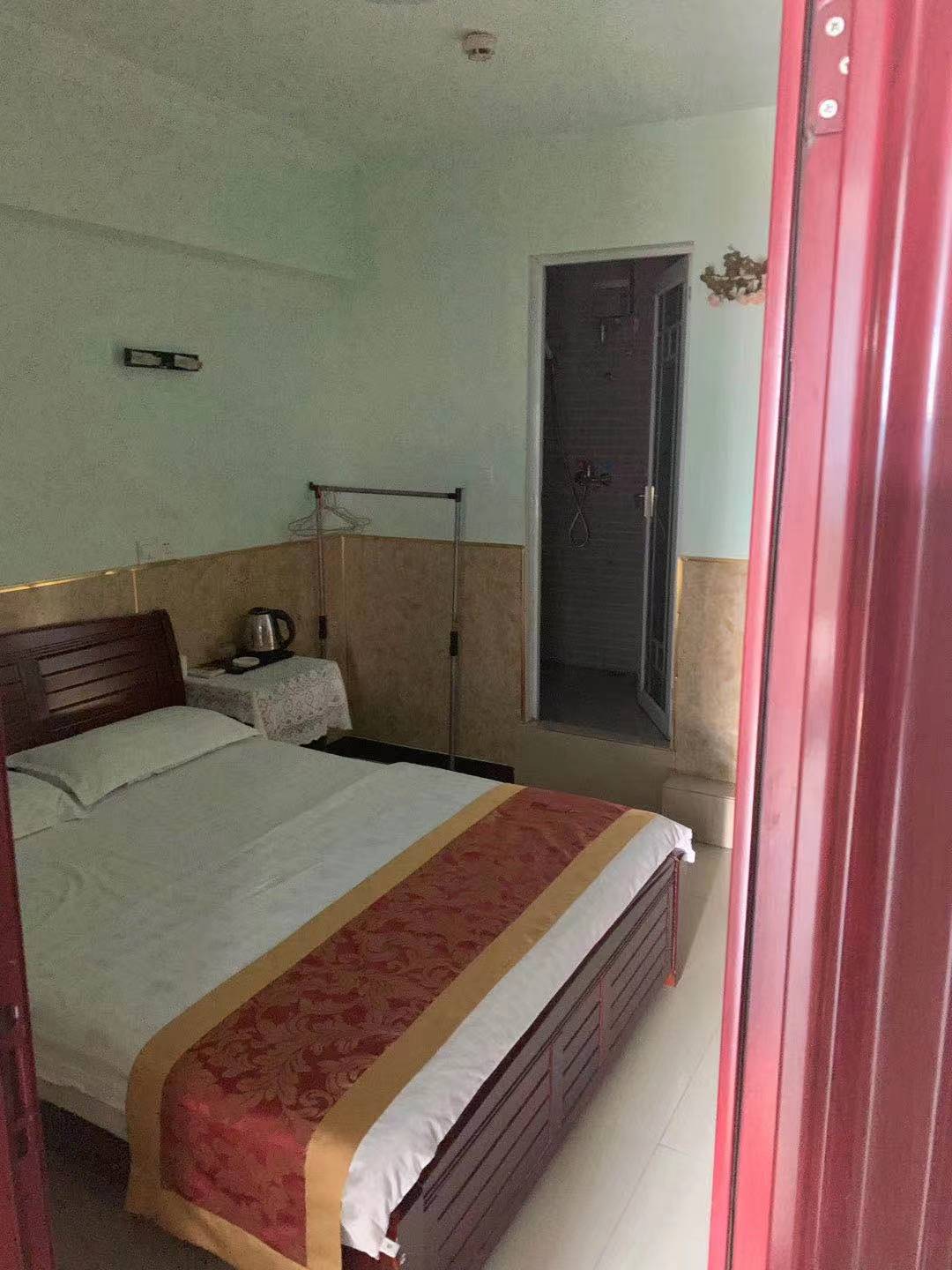 一年一轮回，百万欠款再创业又入坑？