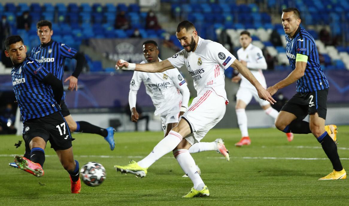 皇马杀入欧冠8强引热议：本泽马真大腿，维尼修斯的射门太辣眼