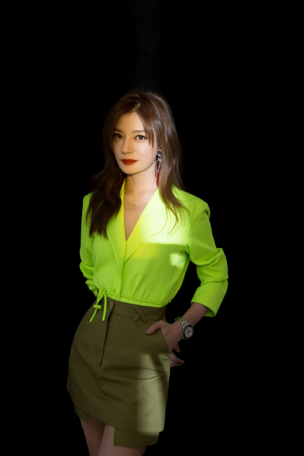 赵薇穿鞋子,赵薇鞋子