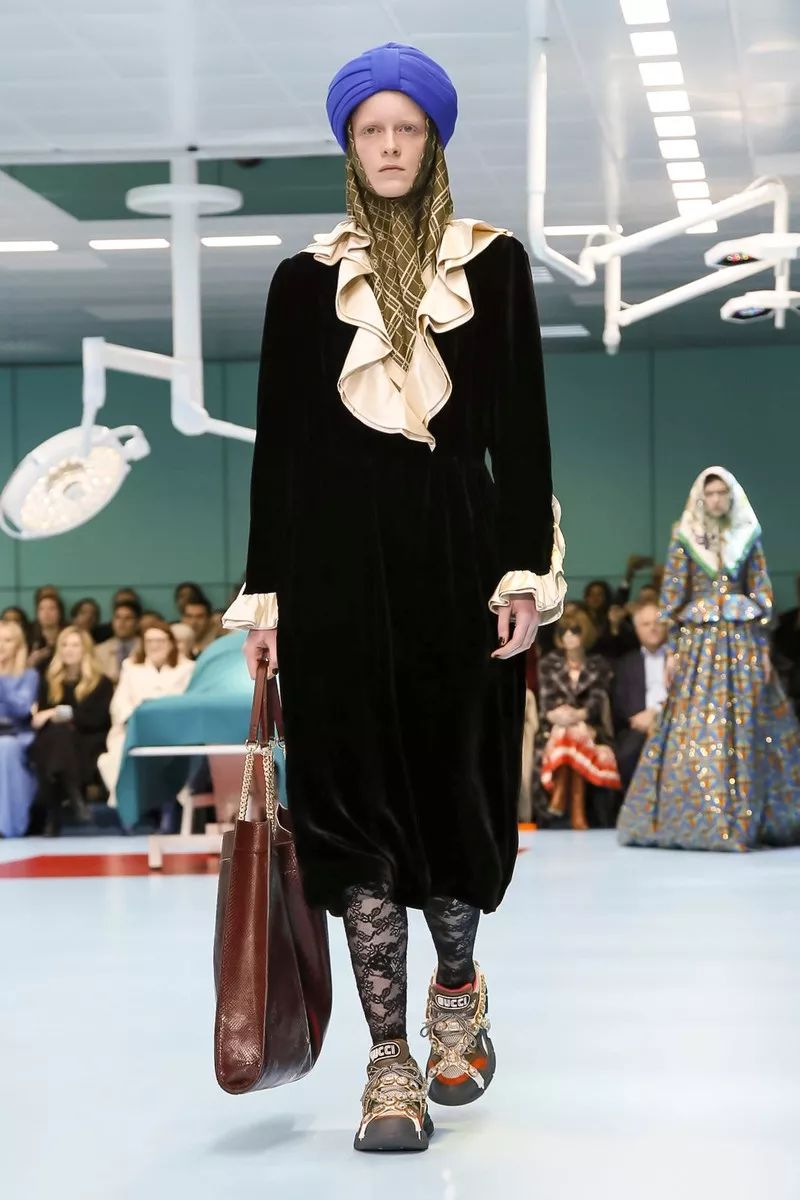 gucci设计理念是什么,gucci品牌标志性设计元素