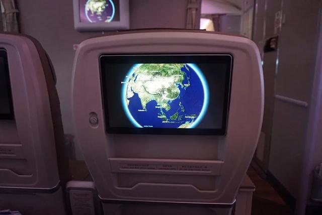 头等舱和经济舱究竟有什么区别,飞机经济舱和头等舱区别