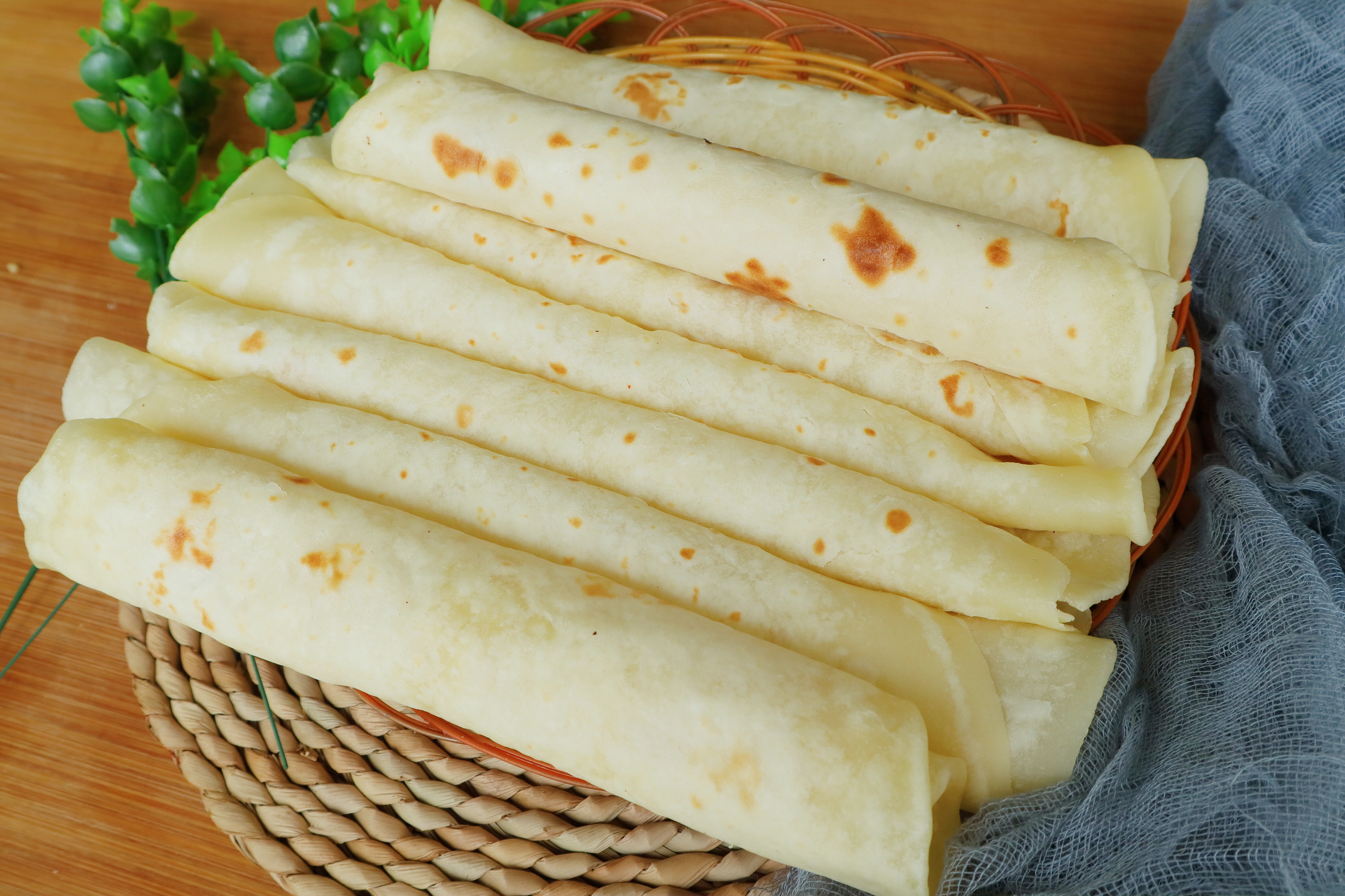 山东单饼怎样做,山东单饼的制作全过程