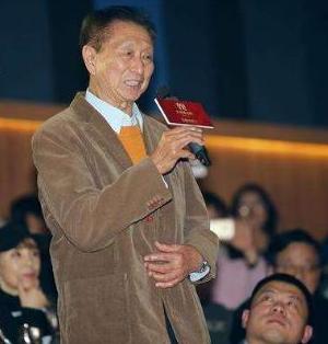 罗京现场播报,罗京个人资料简介及