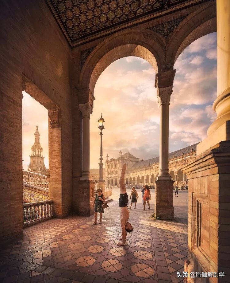 当瑜伽遇上摄影,男摄影师和瑜伽