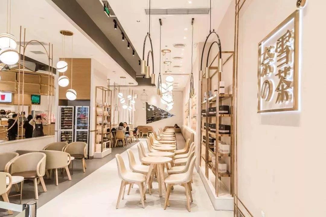 网红奶茶店一个月能赚多少钱,网红开的奶茶店有什么