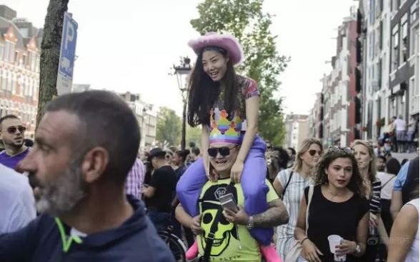 中国人出国的感受,漂在国外的人回国前都做什么