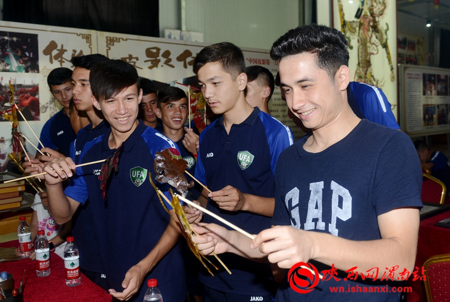 乌兹别克斯坦杯足球赛,乌兹别克斯坦与韩国队足球赛