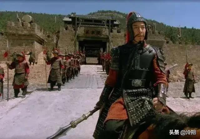 水浒传梁山泊的五虎将分别是谁,水浒传梁山二十四位将领