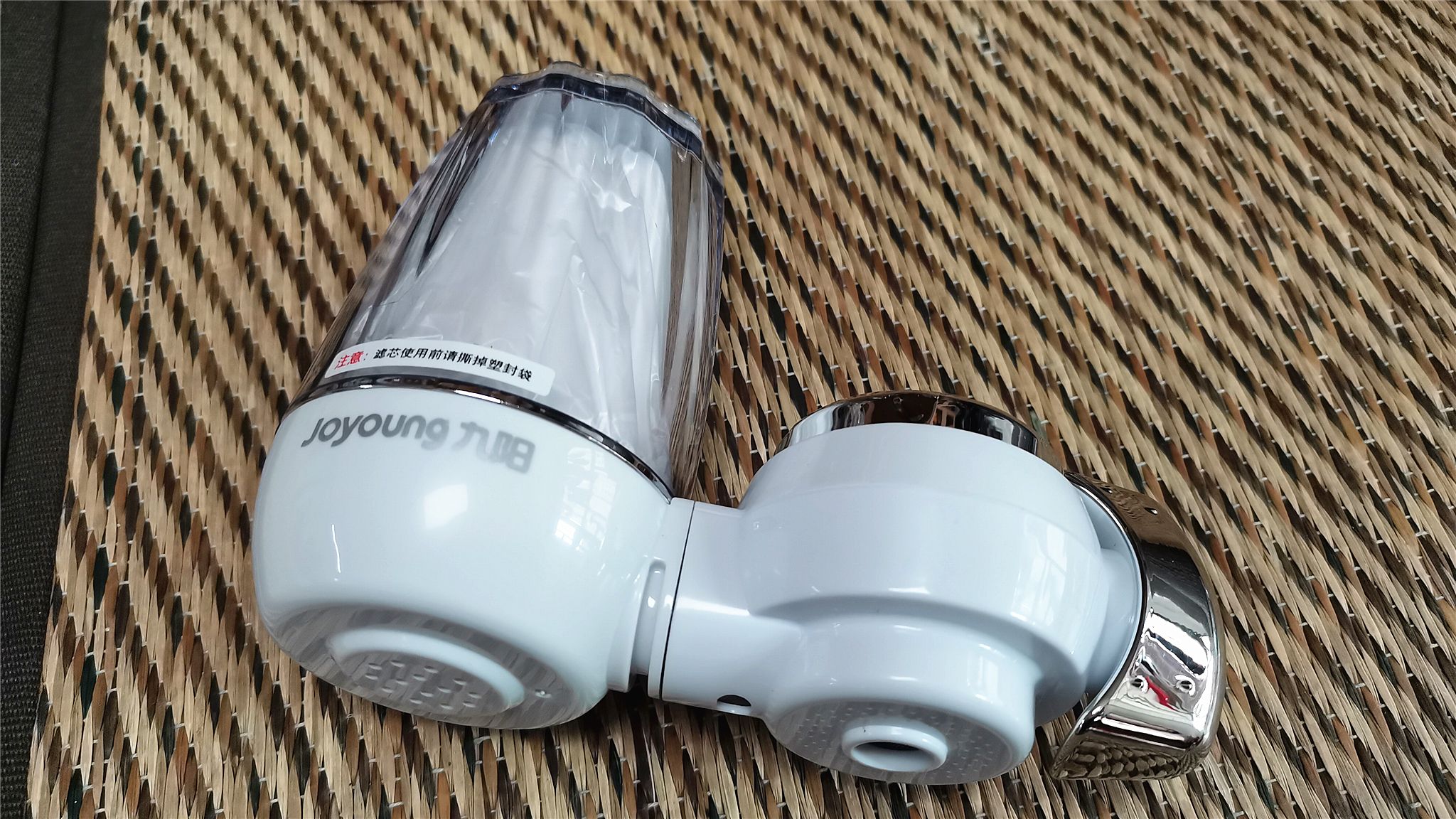 九阳厨下式净水机,九阳水龙头净水器如何净水