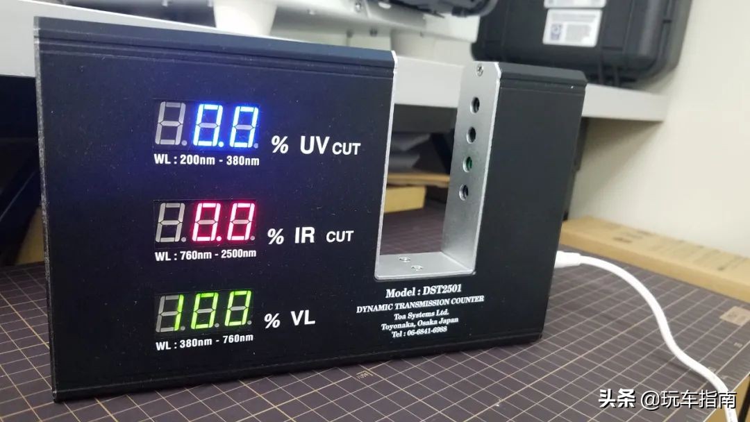 风挡玻璃又破裂？实测日本玻璃盾，石子80km/h撞击都没事？