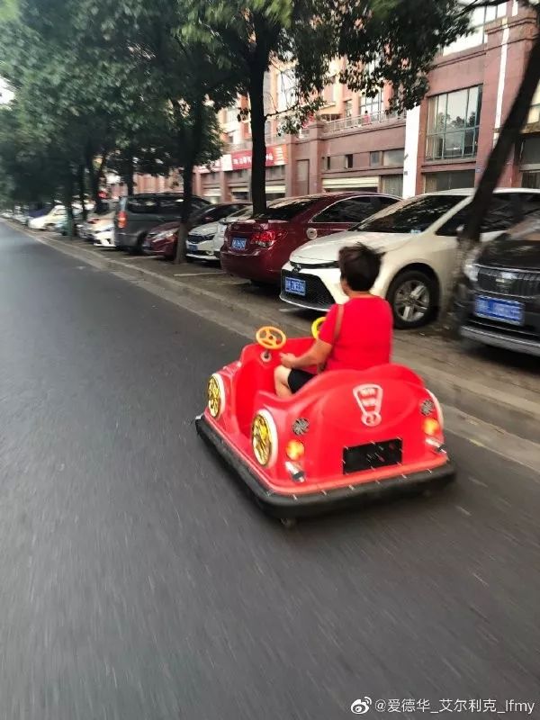 来自外卖小哥的霸道段子,关于外卖小哥的挺火的段子