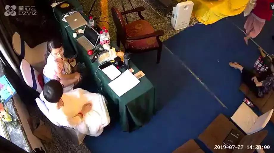 惊天黑幕!记者*底卧**120小时,深入泰顺禅修班,暗访视频首次曝光