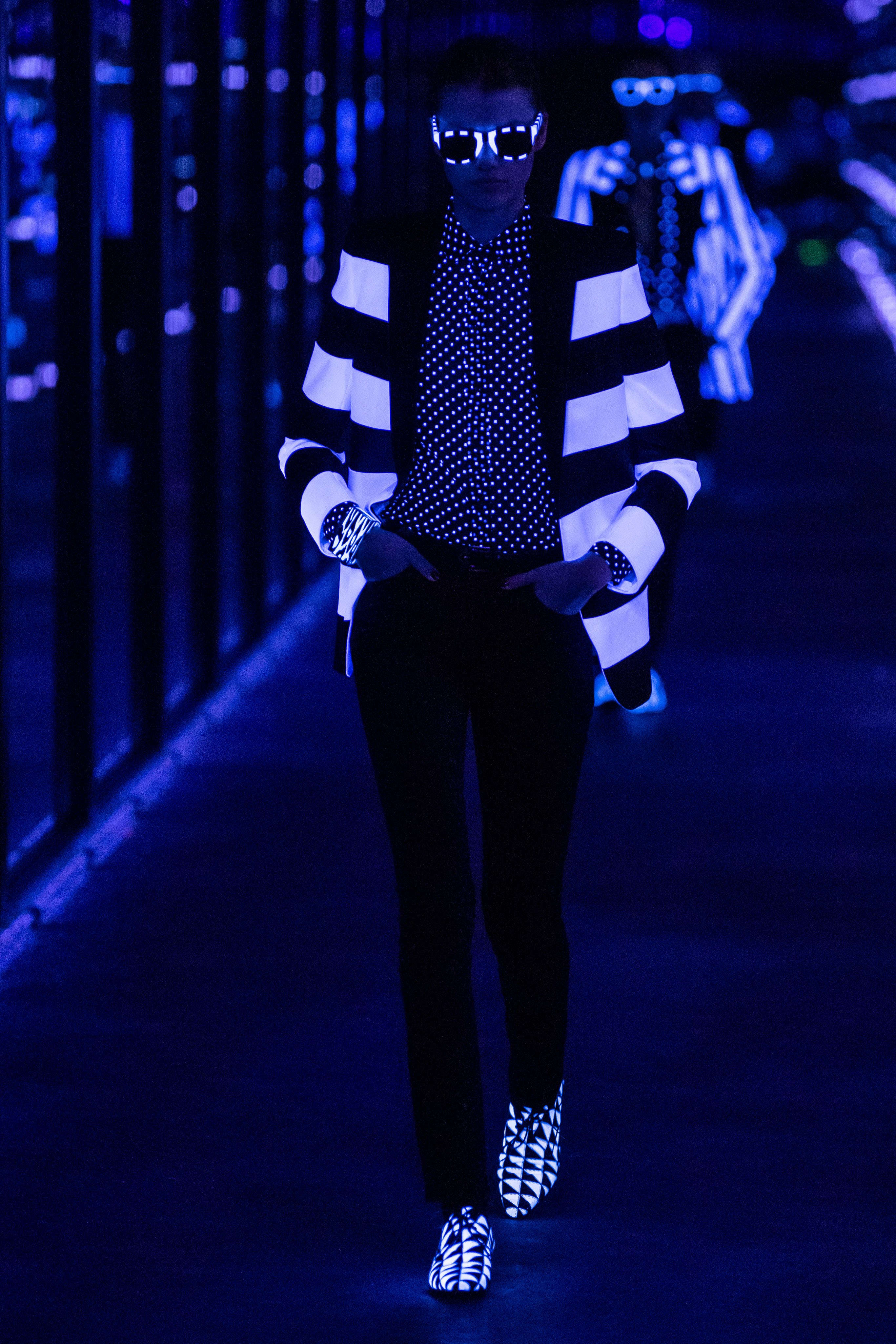 ysl是什么做成的,ysl是一个怎样的品牌