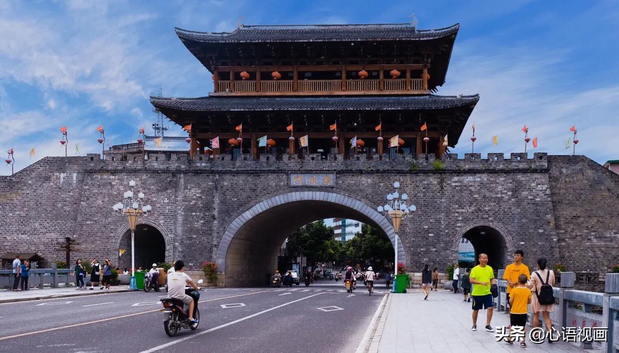 百年难得一见的凤凰古城,福建凤凰古城