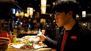 就在市桥！武侠风音乐酒馆来了，卖着60+款地道湘菜！