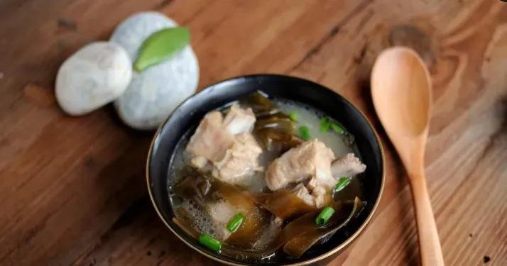 海带排骨汤最简单的做法,海带排骨汤怎么做最简单