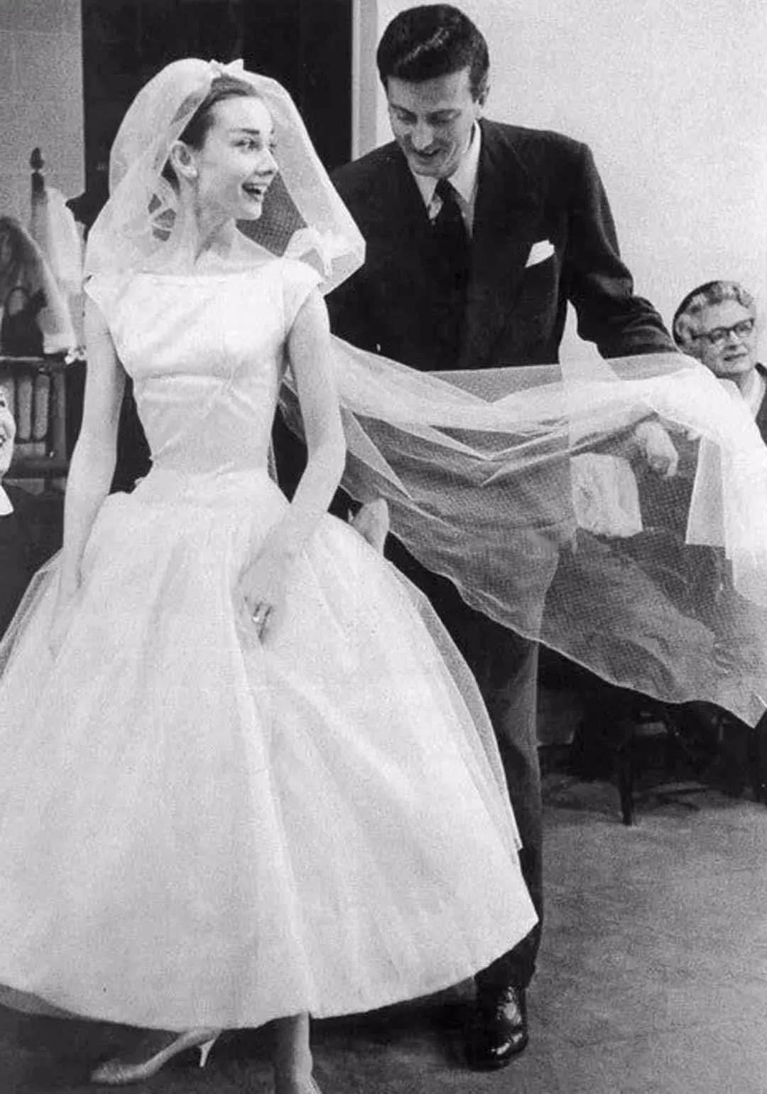 为什么女生的腰那么好看,女生的腰能有多漂亮