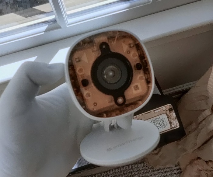 一加8Pro竟然具有透视功能！摄像头拍摄画面引发网友想象