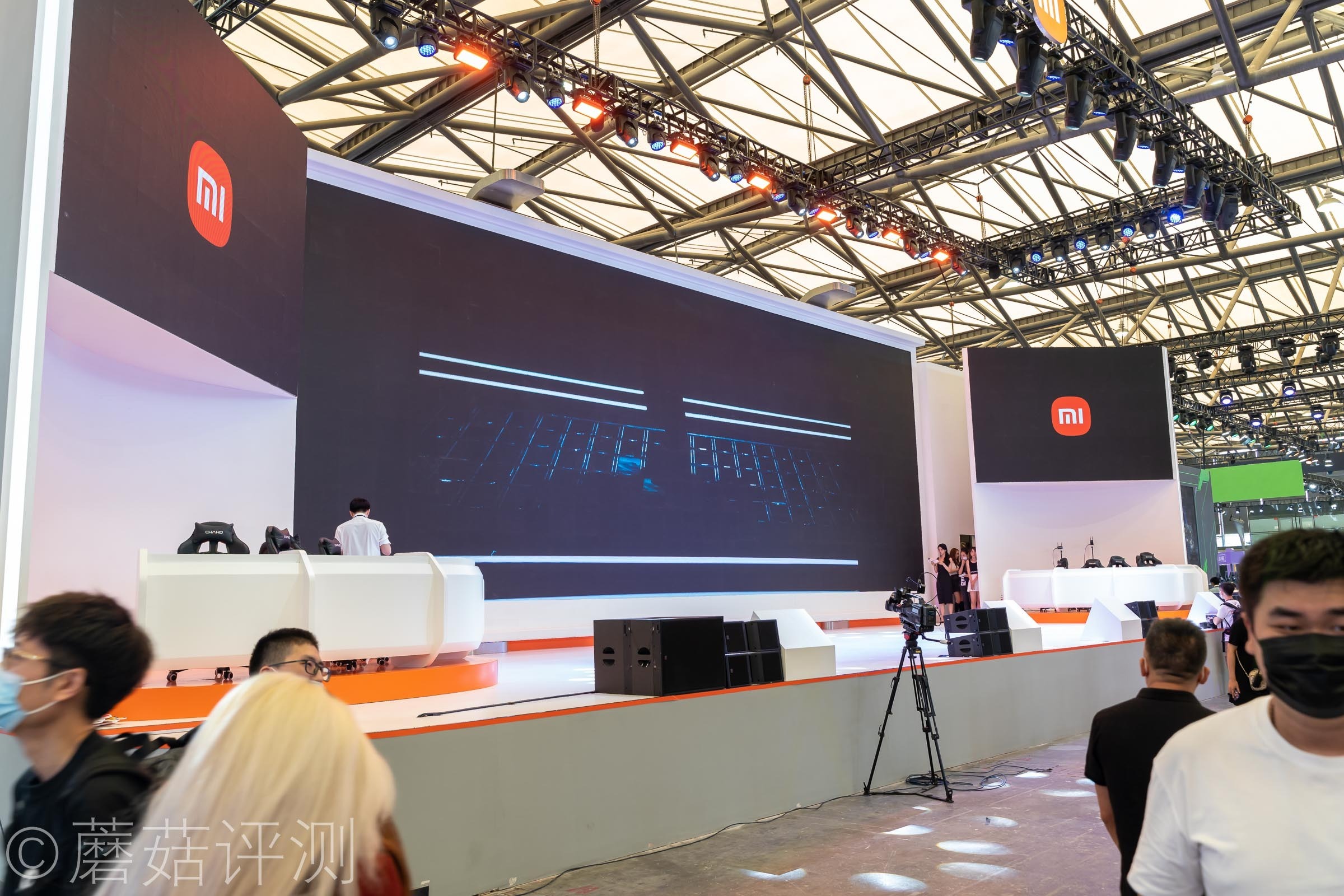 又有啥好玩的？蘑菇带你逛ChinaJoy2021，硬件、车和漂亮的小姐姐
