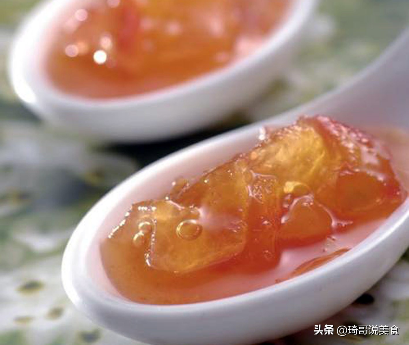 哈密瓜怎么吃的才又好看又好吃,哈密瓜跟酥香蜜瓜哪个好吃