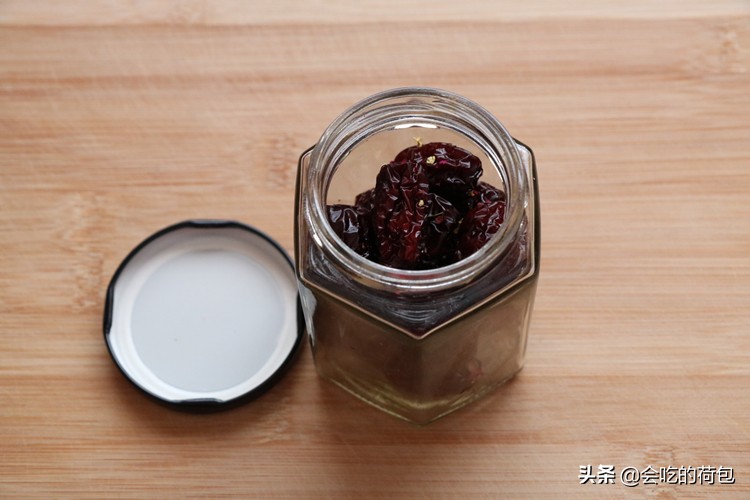 夏天吃红枣不是补血不上火方法,夏天吃红枣有没有好处