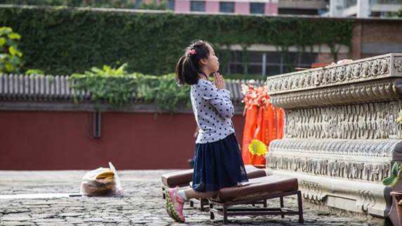 探寻古建筑视频,普陀山梵音古洞建筑风格