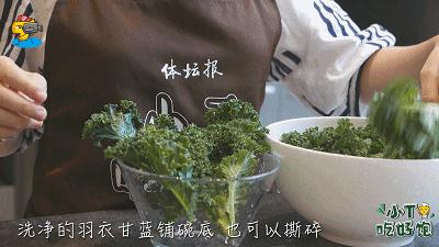 轻食减脂餐面包蔬菜沙拉,藜麦沙拉减脂餐的做法