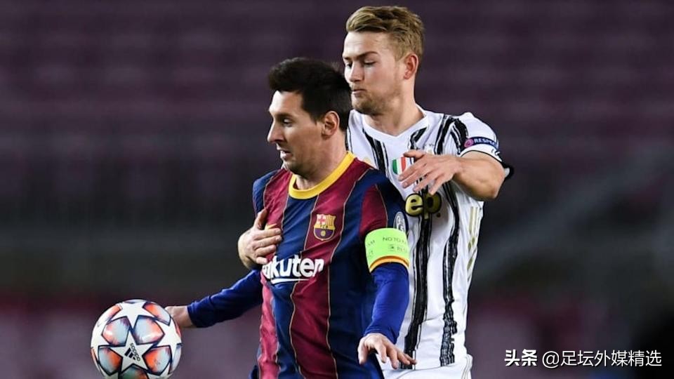 17-18赛季巴萨转会动态,国际足球转会市场