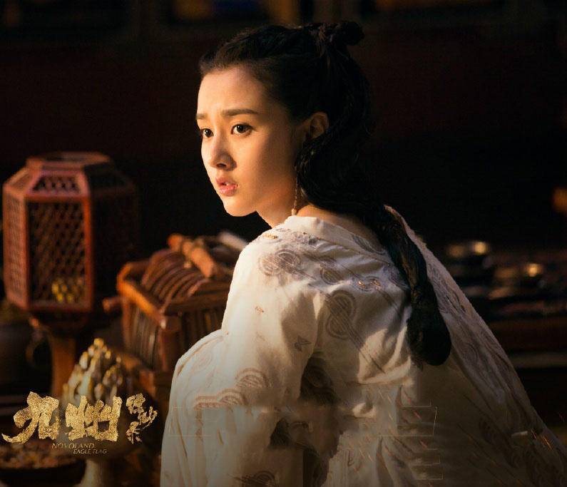 破案了！宋祖儿拿杨超越应援扇现场视频曝光，一言一语尽显高情商