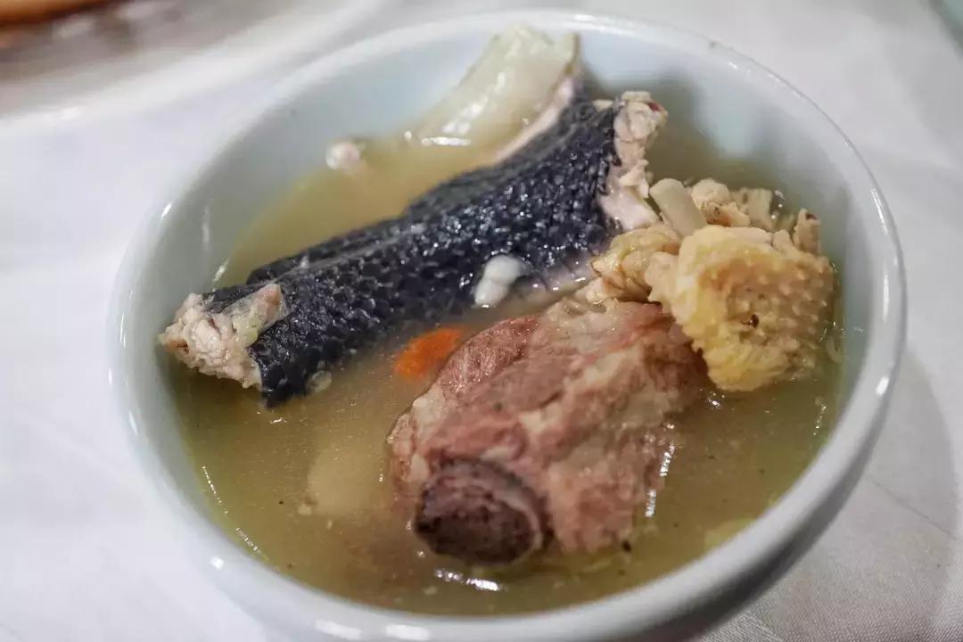 广州老乡村大排档,顺德正宗电饭煲焗鸡