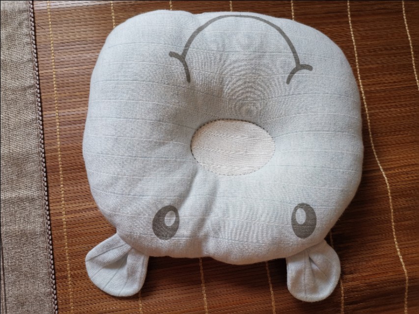 8个月宝宝头型睡偏了怎么纠正,8个月宝宝头型扁了如何纠正