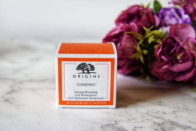 夏季面霜保湿不油腻退红不拔干,夏天清爽不油腻的面霜有哪些